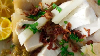 Makanan Model Khas Palembang Lembut Banget, Sekali Gigit Ketagihan!