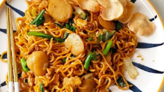 Mie Goreng TekTek Khas Jawa, Bikin Kamu Ketagihan!