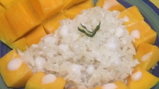 Mango Sticky Rice Khas Thailand, Lumer di Mulut!
