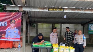 Polda Banten Salurkan 20,5 Ton Beras Murah Layani Warga di 9 Titik