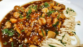 Enoki Gulung Daging Saus Teriyaki Mewah Tapi Tetap Simple