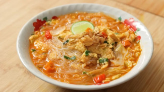 Resep Sohun Kuah Telur Pedas, Hangatnya Bikin Nagih