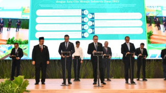 Pertamina Perkuat Teken Komitmen Peta Jalan NZE, Luncurkan Sustainability Center