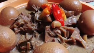 Gudeg Jogja yang Manisnya Bikin Lupa Dunia!