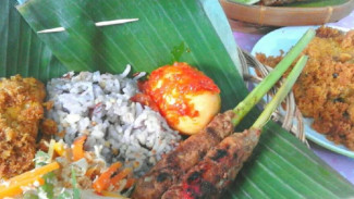 Nasi Bali Pedas Gurih, Sensasi Rasa Pulau Dewata
