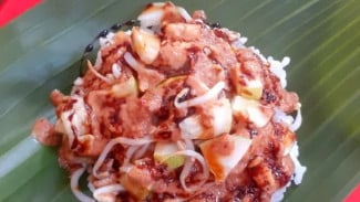 Nasi Lengko Khas Cirebon, Segar Sehatnya Bikin Ketagihan