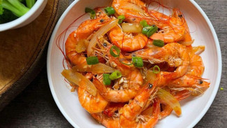 Udang Saus Mentega, Sentuhan Tionghoa dalam Rasa Nusantara