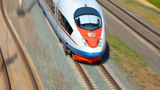 7 Perjalanan Seru Naik Kereta Cepat di Cina, dari Tembok Besar hingga Shangri-La