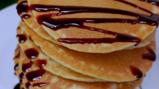 Pancakes Lembut ala Amerika, Manisnya Bikin Meleleh!