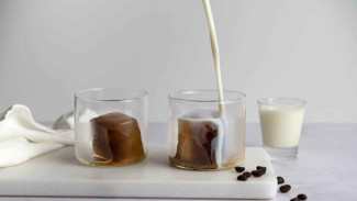 Rahasia Bikin Kopi Susu Rumahan Selevel Kafe Mahal