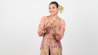 Rekomendasi Warna Kebaya untuk Kulit Sawo Matang agar Tampil Makin Memukau!