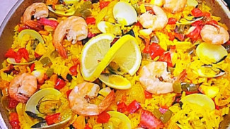 Paella Khas Spanyol, Lezatnya Bikin Hati Berbunga-Bunga!