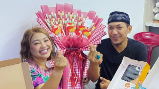 Pilu, Suami Mpok Alpa Kini Berjuang Rawat Bayi Kembar Tanpa Sang Istri