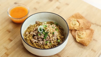Resep Mie Yamien Bandung, Gurih Manisnya Pas Banget