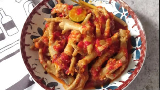 Tips Masak Ceker Mercon Empuk Bumbu Meresap Sempurna Solusi Lauk Tanggal Tua
