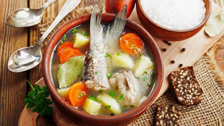 Cara Membuat Sup Ikan Kuah Bening yang Hangat dan Menyehatkan