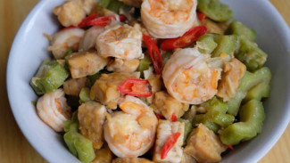 Kreasi Tumis Pare Udang Tempe, Cocok Jadi Lauk Makan Siang
