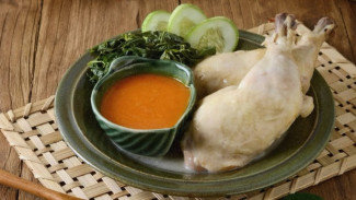 Resep Ayam Pop, Sajian Khas Minang yang Lembut dan Nikmat