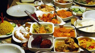 Apa itu Rijsttafel? Tradisi Perayaan Kuliner yang Hilang di Indonesia, tapi Terkenal di Belanda!