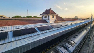 Manfaatkan Energi Surya, KAI H emat Biaya hingga Rp2,5 Miliar per Tahun dan Kurangi Emisi