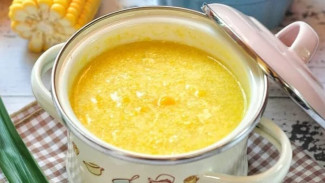 Cara Membuat Bubur Jagung Manis, Camilan Hangat untuk Keluarga saat Hujan