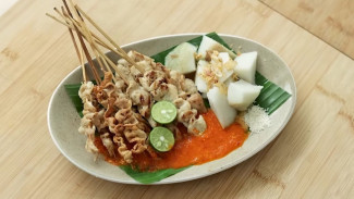 Bongkar Resep Sate Taichan ala Devina Hermawan, Daging Empuk, Kulit Krispi, Sambalnya Juara!