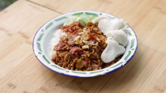 Resep Nasi Gila Menteng Ala Chef Devina Hermawan, Rasanya Istimewa Banget