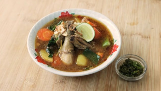 Resep Sop Ayam Tauco Swike Jatiwangi Ala Chef Devina Hermawan, Enaknya Kebangetan!