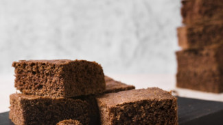 Tidak Punya Mixer di Rumah? Yuk Coba Buat Brownies Kukus Tanpa Mixer!