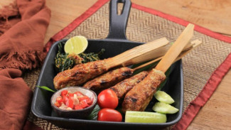 Resep Sate Lilit Ayam Manis Ala Chef Devina Hermawan, Gurih Legit dan Harum