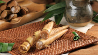 Resep Kue Celorot Tradisional, Manis Gurih Bungkus Janur
