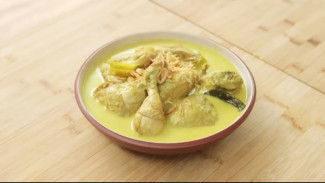 Resep Opor Ayam Kuning Ala Chef Devina Hermawan, Rasa Luar Biasa