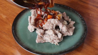 Simpel dan Lezat, Bistik Goreng Saus Mentega Buatan Chef Devina Hermawan!