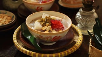 Resep dan Cara Membuat Sekoteng, Minuman Rempah Penghangat Tradisional