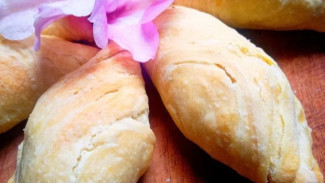 Curry Puff Malaysia, Renyah Lumer Bikin Ngemil Nggak Berhenti!