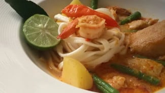 Curry Laksa Malaysia, Kuah Gurih Pedasnya Bikin Susah Move On!