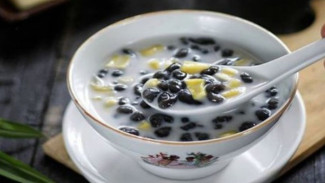 Kesegaran Eksotis Dawet Ireng, Minuman Tradisional Purworejo yang Tak Lekang Waktu