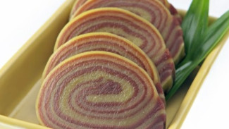 Resep Kue Pepe Gulung Cokelat Lembut, Praktis, dan Lezat!