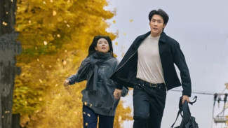 Lee Young-ae & Kim Young-kwang Jadi Pasangan Berbahaya di Drama Baru Walking on Thin Ice