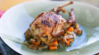 Cara Membuat Stuffed Quail (Burung Puyuh Isi) Praktis dan Istimewa ala Marc Murphy