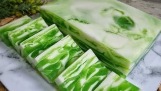 Cara Membuat Puding Santan Pandan yang Praktis dan Ekonomis di Rumah