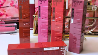 Rekomendasi 4 Lipstik Maybelline yang Bikin Kamu Tampil Flawless 16 Jam Non-Stop