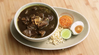 Resep Rawon Khas Jawa Timur Ala Chef Devina Hermawan, Bikin Lidah Bergoyang