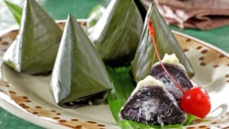 Bikin Nagih! Resep Lapek Bugis Empuk Plus Saus Durian Wangi