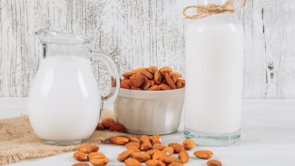 7 Manfaat Susu Almond Bagi Kesehatan Tubuh Wajib Diketahui!