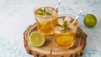 Stop Bikin Es Teh Biasa! Resep Ini Bikin Teh Jadi Minuman Pesta Mewah