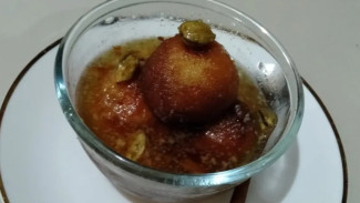 Gulab Jamun Manisnya Dessert India Bikin Jatuh Hati