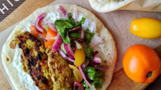 Gyros Khas Yunani Nikmatnya Bikin Lupa Dunia