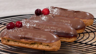 Resep Eclair Custard Chocolate, Kreasi Dessert Perancis yang Menggoda!