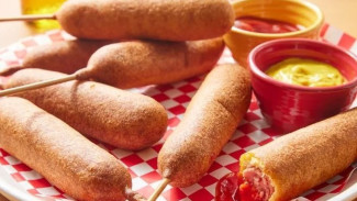 Resep Corn Dog Mudah dan Enak, Bikin Kamu Nggak Jajan di Luar